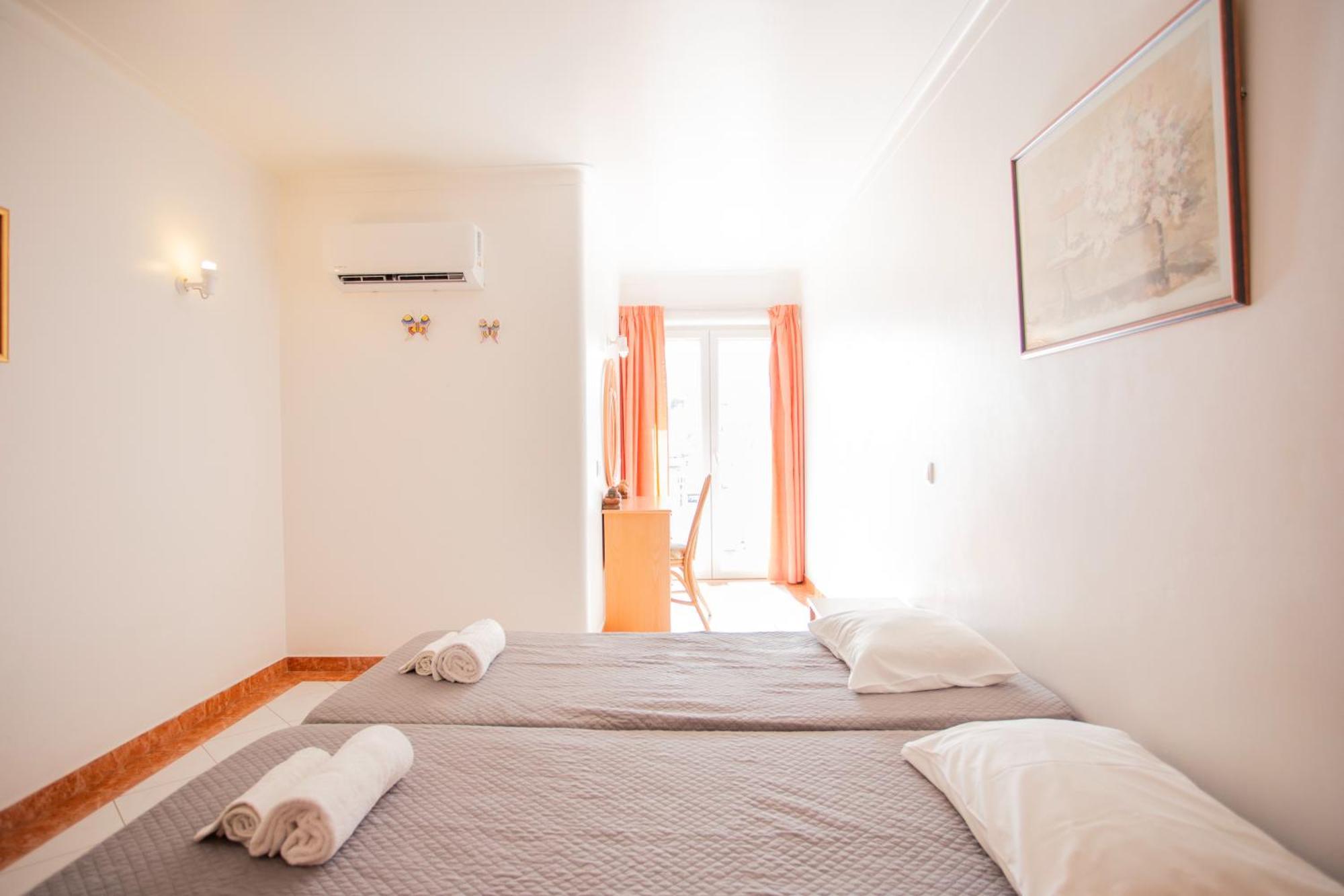 Colibri By Hellovacations Apartment Albufeira Luaran gambar