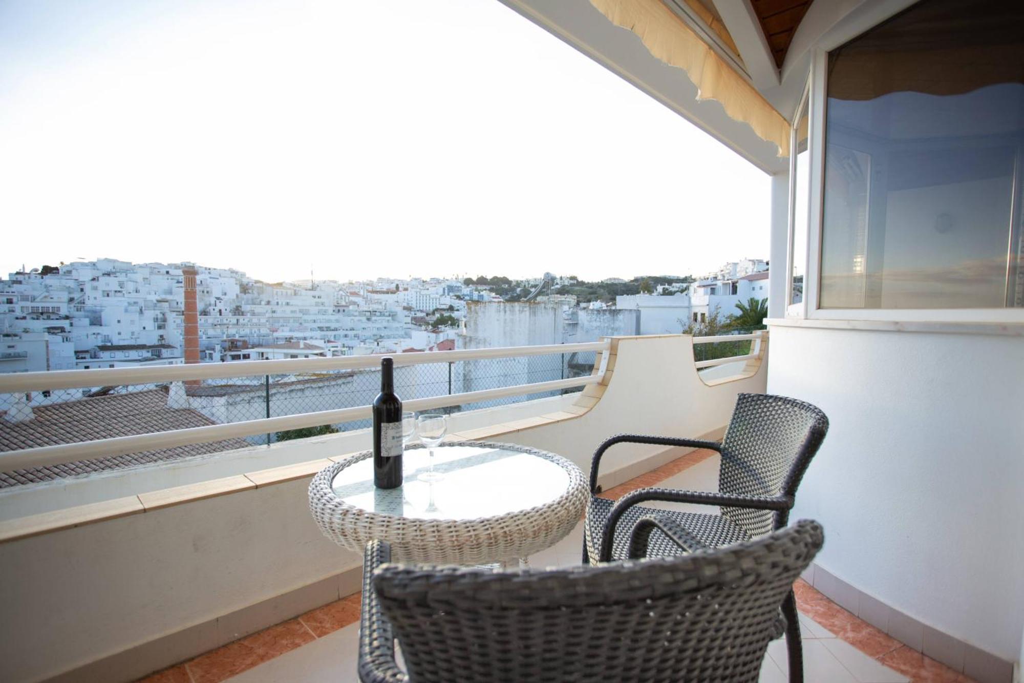 Colibri By Hellovacations Apartment Albufeira Luaran gambar