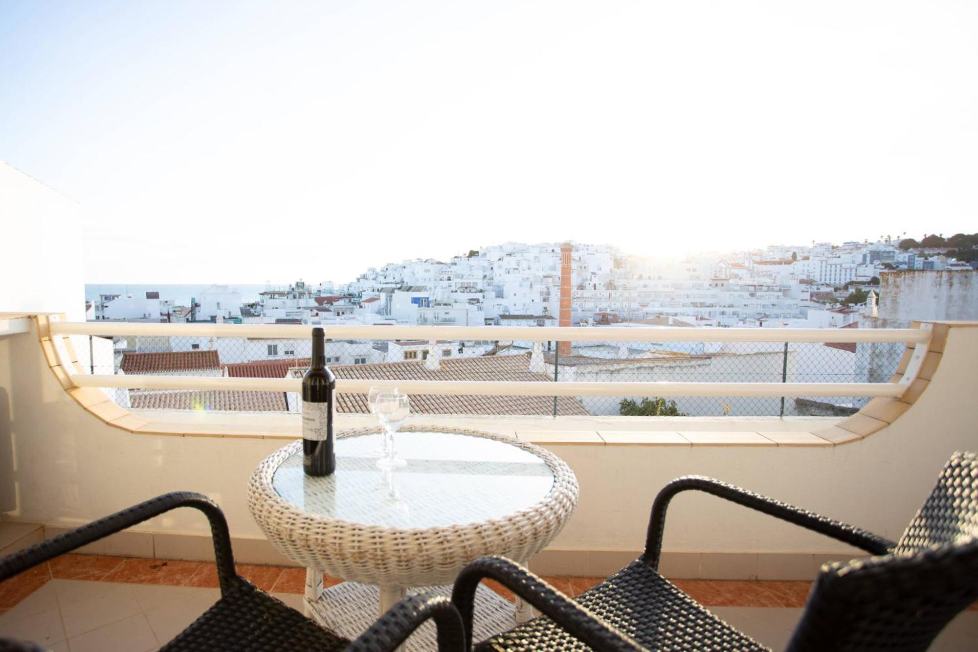 Colibri By Hellovacations Apartment Albufeira Luaran gambar