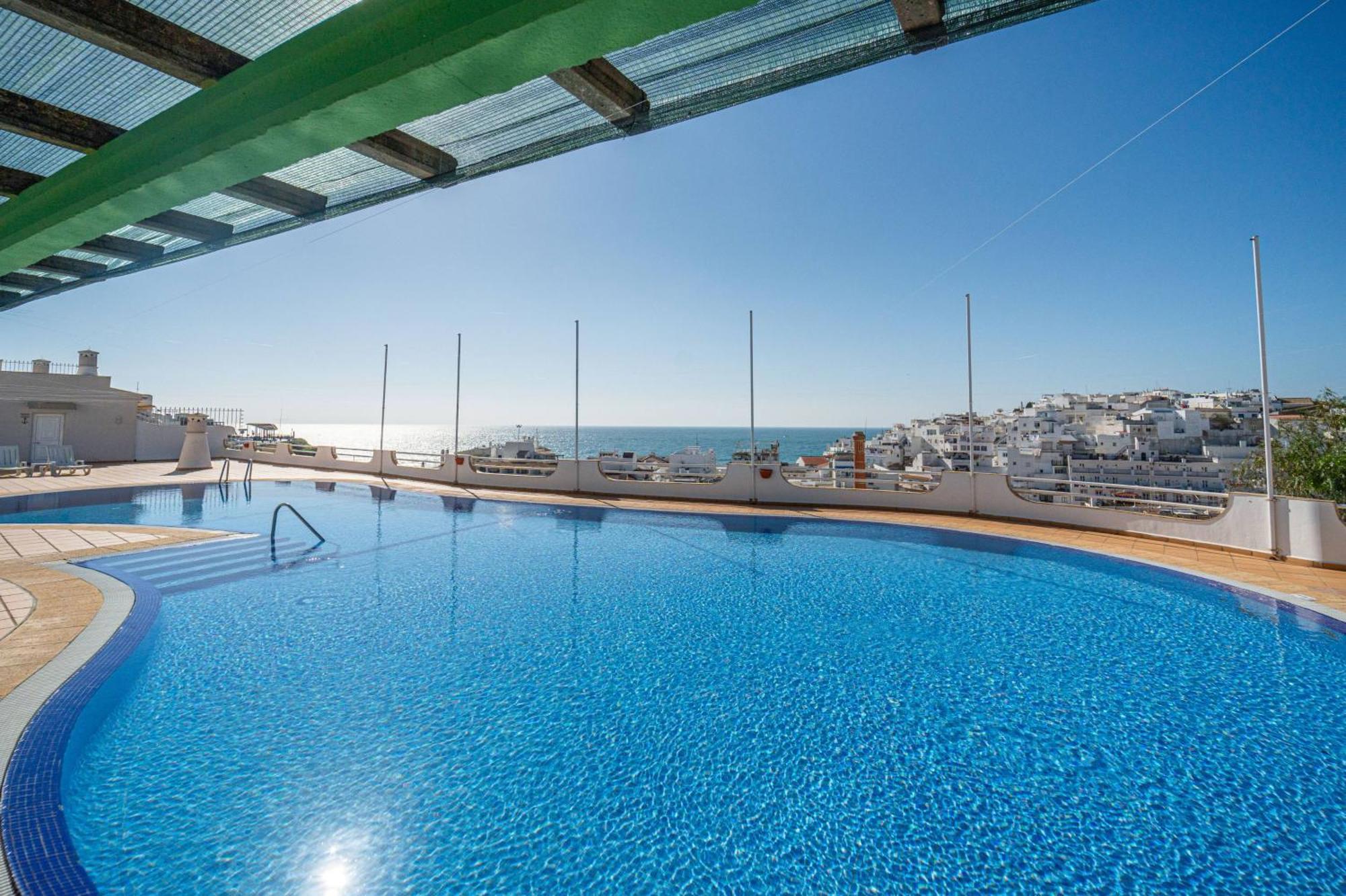Colibri By Hellovacations Apartment Albufeira Luaran gambar