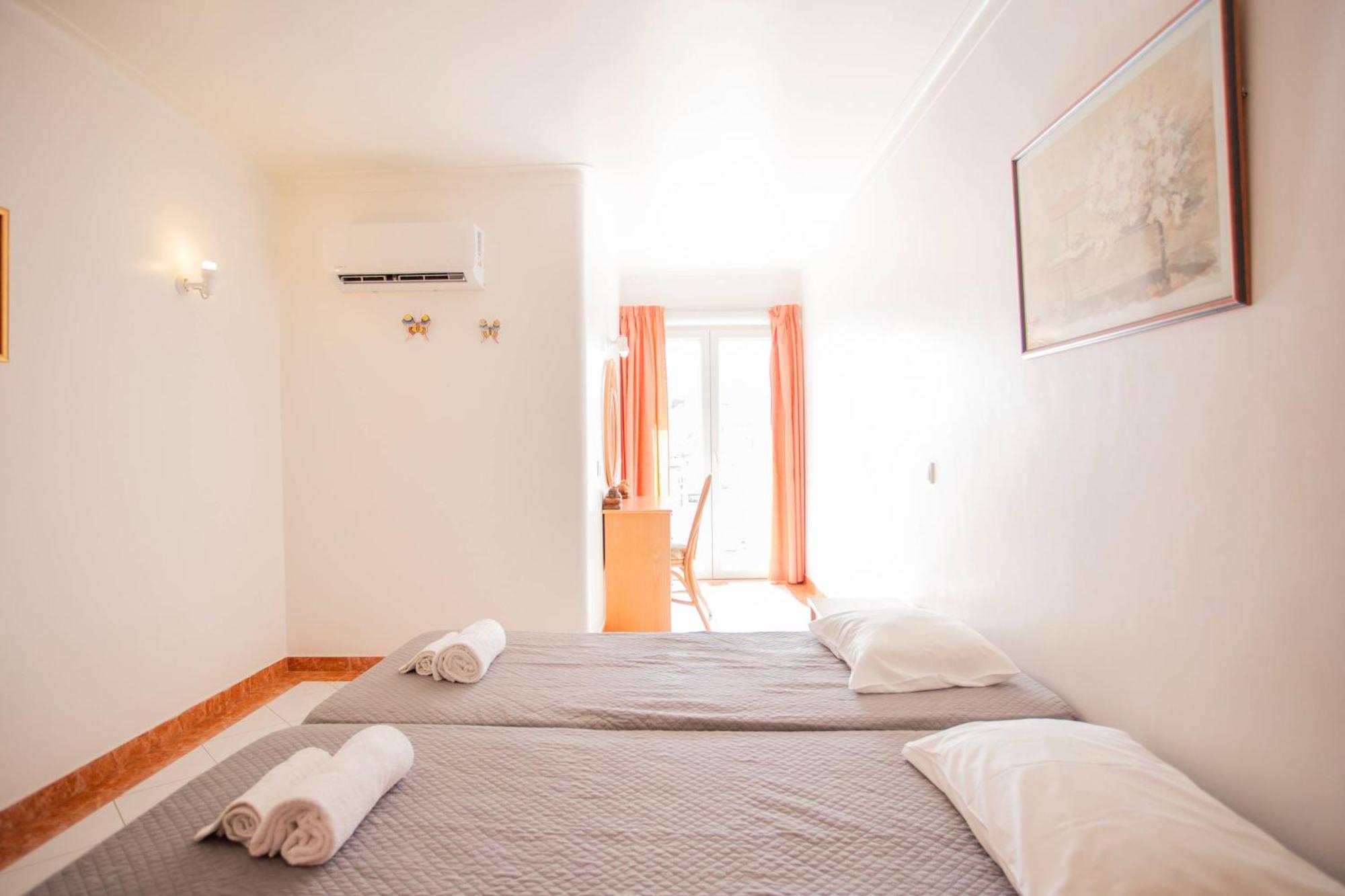 Colibri By Hellovacations Apartment Albufeira Luaran gambar