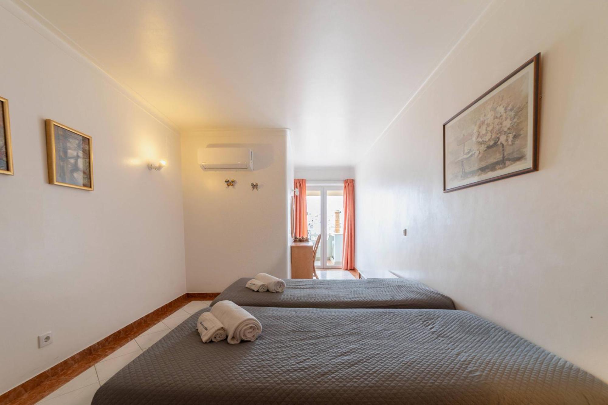 Colibri By Hellovacations Apartment Albufeira Luaran gambar