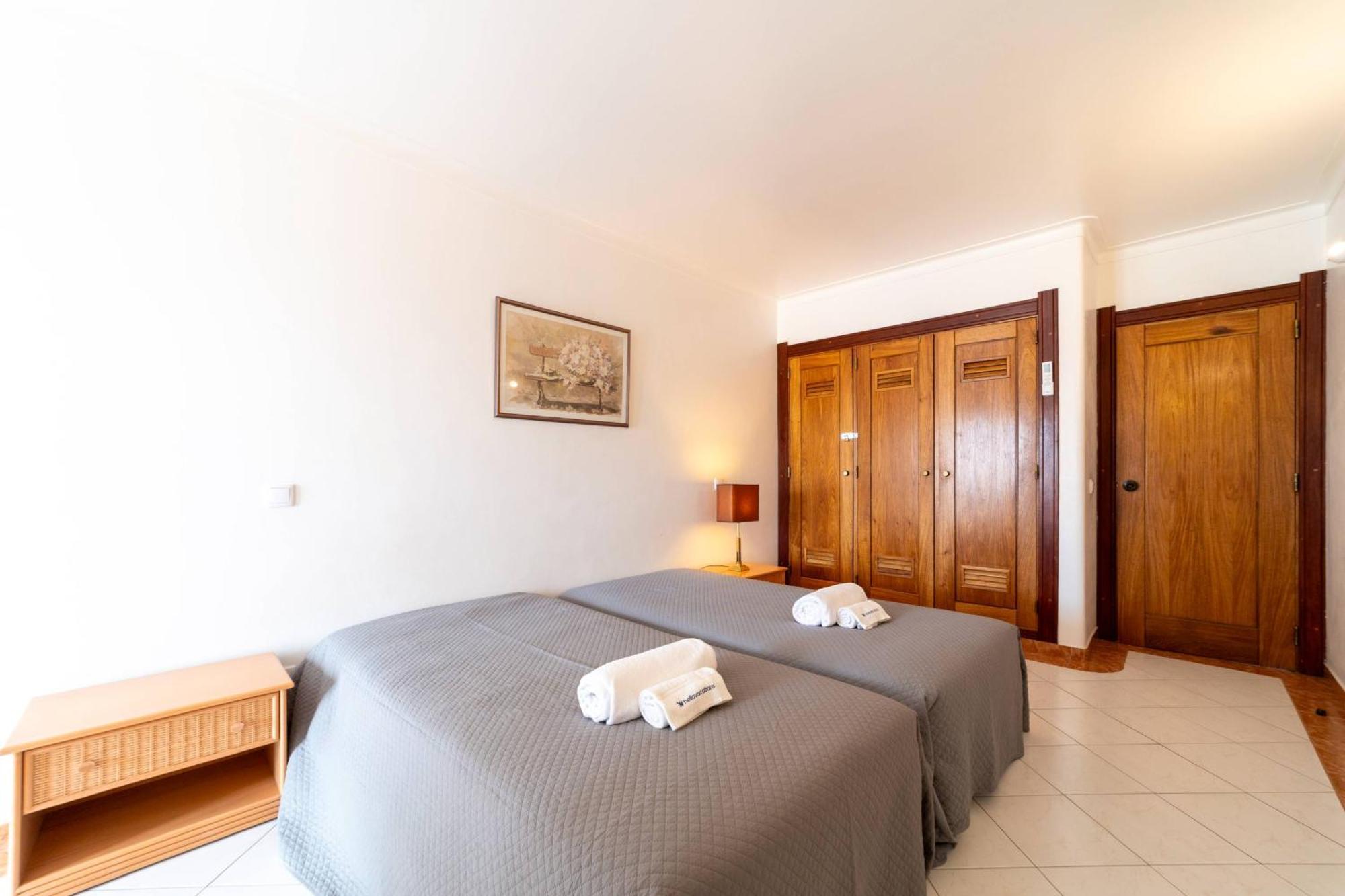 Colibri By Hellovacations Apartment Albufeira Luaran gambar